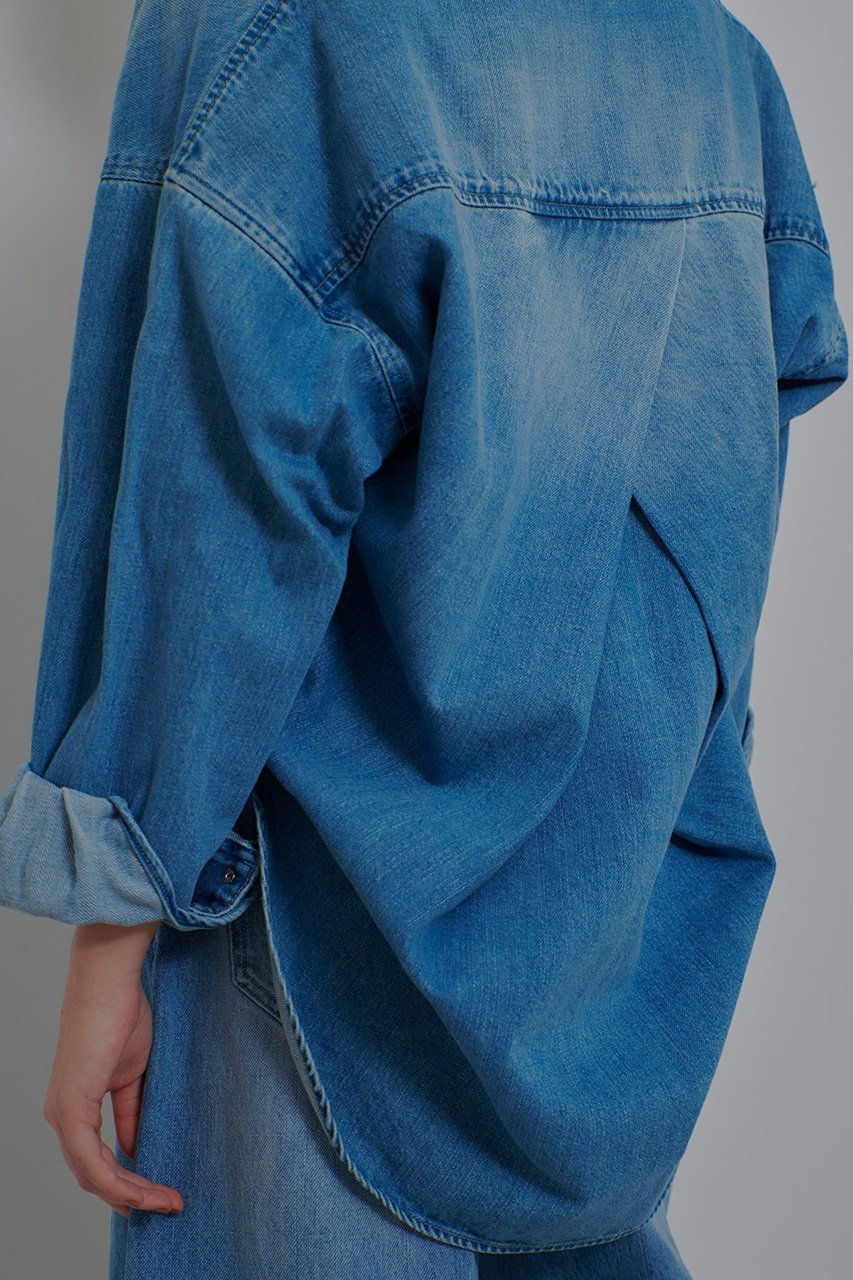 【アルアバイル/allureville】のバックレイヤードデニムシャツ 人気、トレンドファッション・服の通販 founy(ファニー) 　ファッション　Fashion　レディースファッション　Fashion for Women　トップス・カットソー　Cut & Sew Tops　シャツ・ブラウス・オフィスカジュアル　Elegant Blouses & Button-Ups　バッグ　Bags　スリーブ　Sleeve, Long Sleeve / Short Sleeve　デニム　Denim, Jeans Material　パール　Pearl, Pearl Accent　ロング　Long, Long-Length　ワーク　Workwear, Utility Style　エレガント 上品　Elegant　other-2|ID: prp329100004907589 ipo3291000000036755008