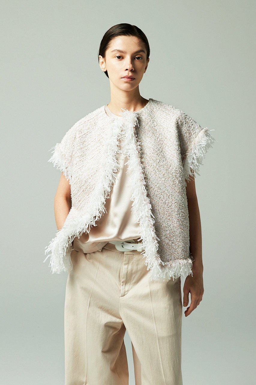 【オーヴィル/EAUVIRE】のツイードフリンジジレ 人気、トレンドファッション・服の通販 founy(ファニー) 　ファッション　Fashion　レディースファッション　Fashion for Women　アウター　Coat / Outerwear Collection　レディースジャケット・軽アウター　Jackets　ジャケット　Jacket, Outerwear　ツイード　Twill, Twill Weave　バイアス　Bias, Diagonal Cut　フランス　France, French　フリンジ　Fringe, Tassel　フロント　Front, Front Design　ベスト　Vest, Waistcoat　ペーパー　Paper, Kraft Paper　ミックス　Mix, Mixed Style　リボン　Ribbon, Bow　other-8|ID: prp329100004907604 ipo3291000000036755253