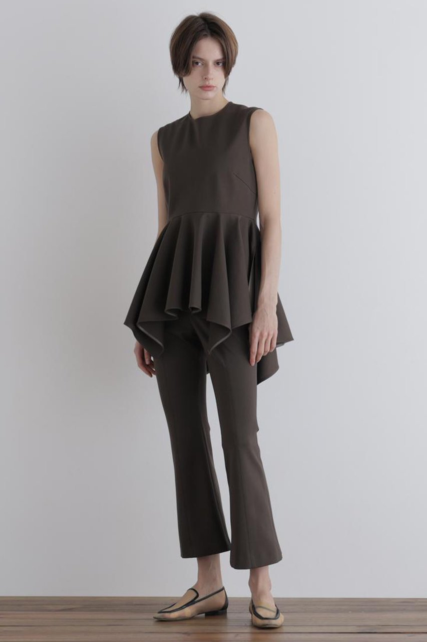 【ル フィル/LE PHIL】のウエスト切替フレアプルオーバー 人気、トレンドファッション・服の通販 founy(ファニー) 　ファッション　Fashion　レディースファッション　Fashion for Women　トップス・カットソー　Cut & Sew Tops　キャミソール&ノースリーブ　Camisoles & Sleeveless Tops　シャツ・ブラウス・オフィスカジュアル　Elegant Blouses & Button-Ups　ロングTシャツ・Tシャツ　Longline T-Shirts & Tees　カジュアルプルオーバー・ニットトップス　Pullovers & Knit Tops / Casual Pullovers　カットソー・ベーシックTシャツ　Cut-and-Sewn Tops / Stretch Tees & Basics　キャミソール　Camisole, Spaghetti Strap Top　シンプル　Simple, Minimal　タンク　Tank Top, Sleeveless Top　バランス　Balance, Style Balance　フレア　Flare, Flared　ペプラム　Peplum, Flared Hem　ミックス　Mix, Mixed Style　ワイド　Wide, Wide Fit　切替　Switching, Contrast Panel　other-3|ID: prp329100004907659 ipo3291000000036755814