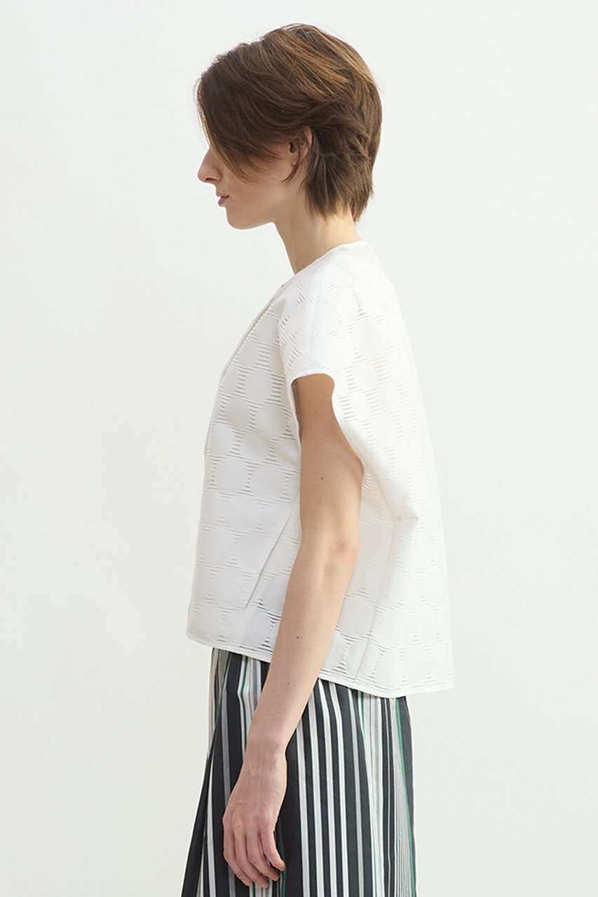 【プレインピープル/PLAIN PEOPLE】のドットジャガードショートジャケット 人気、トレンドファッション・服の通販 founy(ファニー) 　ファッション　Fashion　レディースファッション　Fashion for Women　アウター　Coat / Outerwear Collection　レディースジャケット・軽アウター　Jackets　ショート　Short, Short Length　ジャカード／ジャガード　Jacquard, Woven Pattern　ジャケット　Jacket, Outerwear　ドット　Polka Dot, Dot Pattern　バランス　Balance, Style Balance　フォルム　Silhouette, Form　新作・新入荷　New Arrivals / New In　other-2|ID: prp329100004907691 ipo3291000000036756084