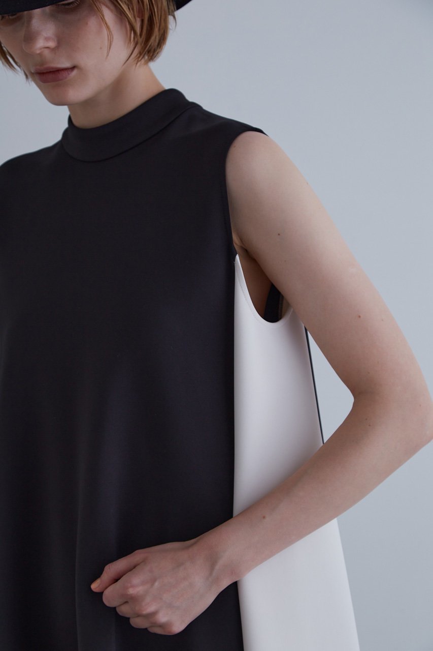 【ル フィル/LE PHIL】の【LE PHIL SPORTS】ストレッチダンボールバイカラーミニワンピース 人気、トレンドファッション・服の通販 founy(ファニー) 　ファッション　Fashion　レディースファッション　Fashion for Women　ワンピース　Dresses　チュニック　Tunic Tops & Dresses　スポーツウェア　Functional & Stylish Sportswear　スポーツ ワンピース　Athletic Dress / Tennis Dress　おすすめ　Recommended / Our Picks　スタンド　Stand Collar, Upright Stand　ストレッチ　Stretch, Stretchy Fabric　スポーツ　Sports, Activewear　チュニック　Tunic, Long Top　ポケット　Pocket, Pocket Detail　レギンス　Leggings, Stretch Pants　吸水　Absorbent, Quick-Dry　other-3|ID: prp329100004907866 ipo3291000000036757956