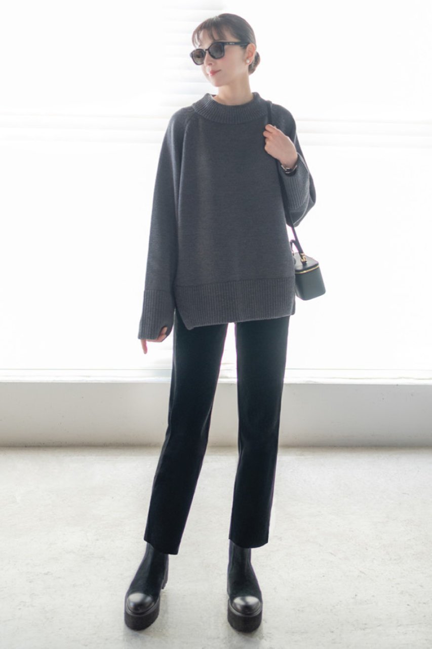 【デイジーリン/DAISY LIN】のPants “Shape Velour” 人気、トレンドファッション・服の通販 founy(ファニー) 　ファッション　Fashion　レディースファッション　Fashion for Women　パンツ　Pants & Trousers　サンダル　Sandals, Summer Shoes　ストレート　Straight, Straight Cut　バランス　Balance, Style Balance　フラット　Flat, Flat Shoes　ポケット　Pocket, Pocket Detail　エレガント 上品　Elegant　other-8|ID: prp329100004908039 ipo3291000000036761177