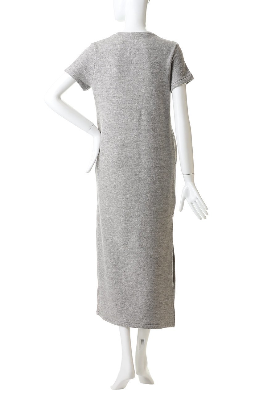 【マディソンブルー/MADISONBLUE】のHELLO S/S OP SWEAT HELLOスウェットワンピース 人気、トレンドファッション・服の通販 founy(ファニー) 　ファッション　Fashion　レディースファッション　Fashion for Women　ワンピース　Dresses　チュニック　Tunic Tops & Dresses　スウェット / スエット　Sweatshirt, Sweatwear　スリット　Slit, Slit Detail　チュニック　Tunic, Long Top　プリント　Print, Printed Pattern　リラックス　Relax, Relaxed Fit　ロング　Long, Long-Length　半袖　Short Sleeve, Half Sleeve　夏　Summer　S/S・春夏　SS, Spring/Summer, Warm Season　other-4|ID: prp329100004908556 ipo3291000000036766752