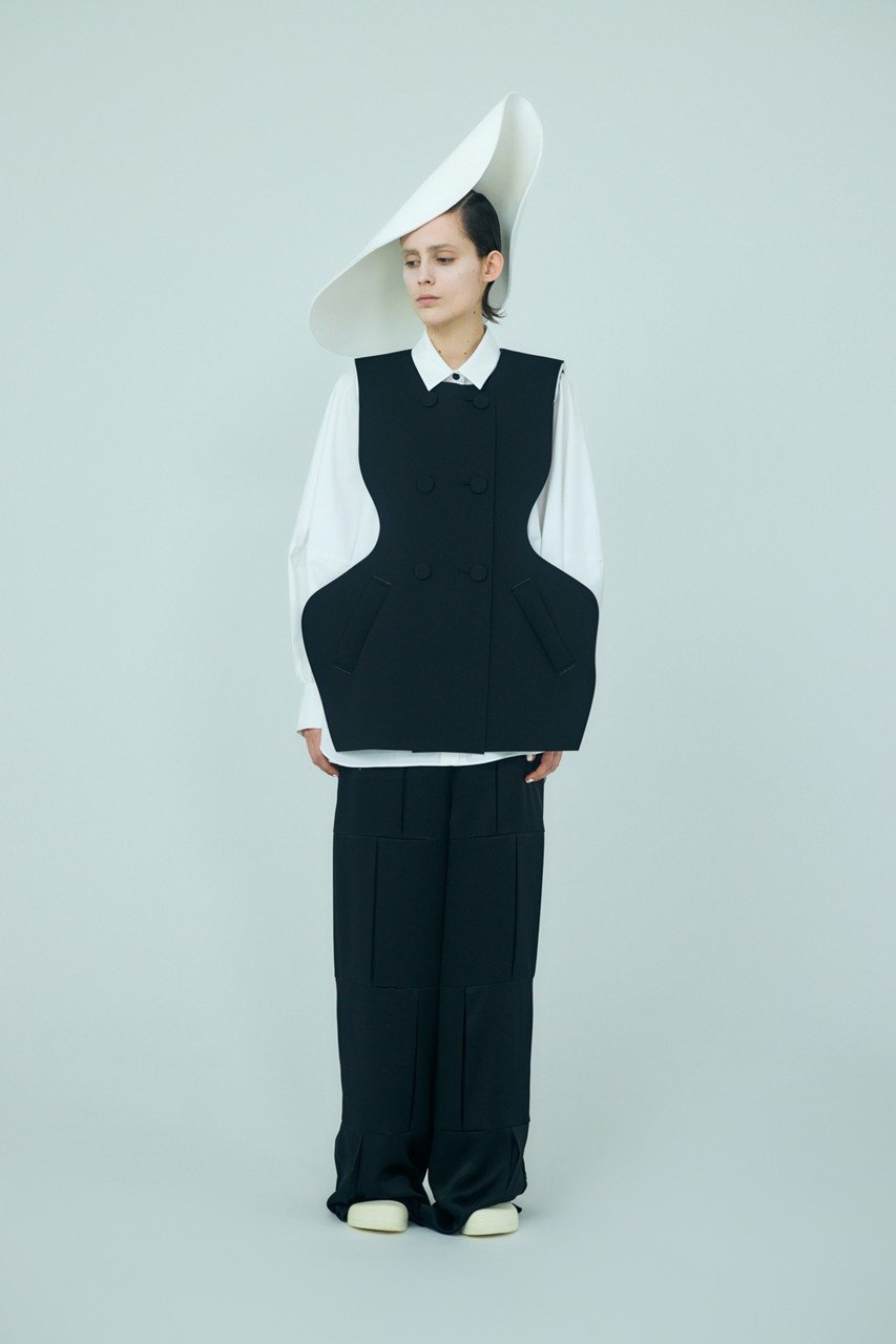 【エンフォルド/ENFOLD】のSHAPE VEST 人気、トレンドファッション・服の通販 founy(ファニー) 　ファッション　Fashion　レディースファッション　Fashion for Women　アウター　Coat / Outerwear Collection　レディースジャケット・軽アウター　Jackets　ジャケット　Jacket, Outerwear　ドレス　Dress, One-Piece　ベスト　Vest, Waistcoat　ボンディング　Bonding, Bonded Fabric　other-3|ID: prp329100004908896 ipo3291000000036771053