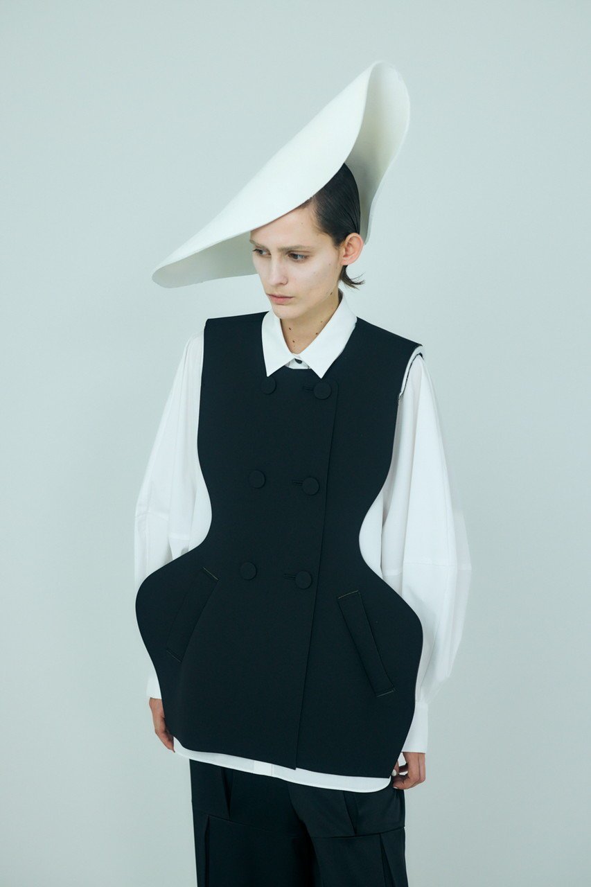 【エンフォルド/ENFOLD】のSHAPE VEST 人気、トレンドファッション・服の通販 founy(ファニー) 　ファッション　Fashion　レディースファッション　Fashion for Women　アウター　Coat / Outerwear Collection　レディースジャケット・軽アウター　Jackets　ジャケット　Jacket, Outerwear　ドレス　Dress, One-Piece　ベスト　Vest, Waistcoat　ボンディング　Bonding, Bonded Fabric　other-4|ID: prp329100004908896 ipo3291000000036771055