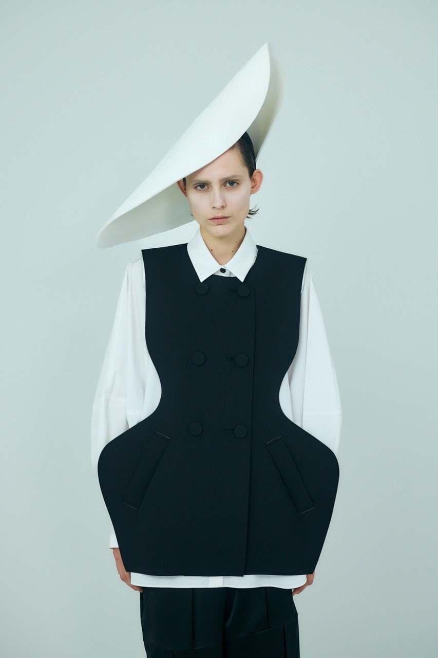 【エンフォルド/ENFOLD】のSHAPE VEST 人気、トレンドファッション・服の通販 founy(ファニー) 　ファッション　Fashion　レディースファッション　Fashion for Women　アウター　Coat / Outerwear Collection　レディースジャケット・軽アウター　Jackets　ジャケット　Jacket, Outerwear　ドレス　Dress, One-Piece　ベスト　Vest, Waistcoat　ボンディング　Bonding, Bonded Fabric　other-7|ID: prp329100004908896 ipo3291000000036771060