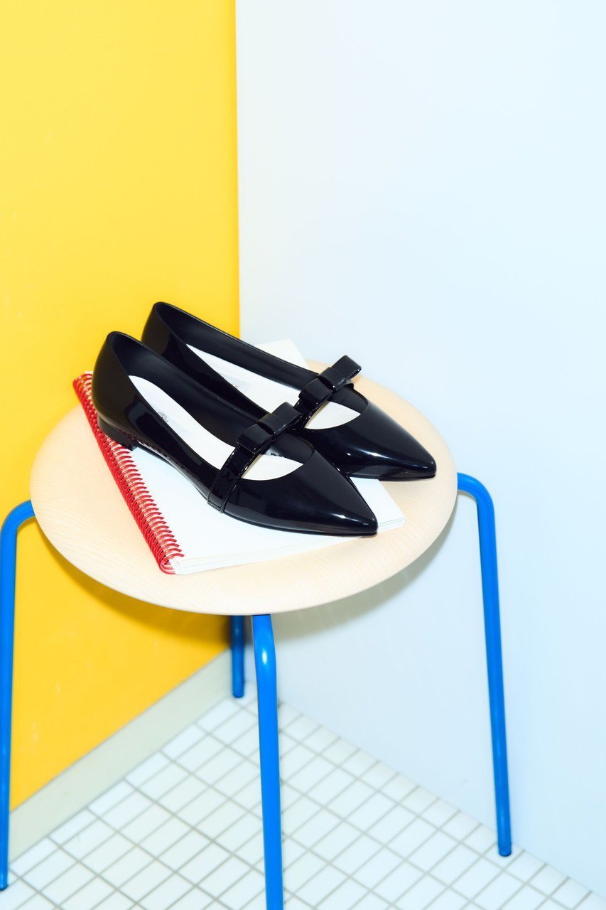 【テンパレイト/TEMPERATE】のRENE リボンストラップ ポインテッドパンプス(レイン対応) 人気、トレンドファッション・服の通販 founy(ファニー) ファッション Fashion レディースファッション Fashion for Women エナメル Patent Leather オケージョン Occasion Wear 抗菌 Antibacterial, Bacteria-Resistant シューズ Shoes, Footwear フィット Fit, Slim Fit フラット Flat, Flat Shoes ラップ Wrap, Wrap Design ラバー Rubber, Rubber Sole リボン Ribbon, Bow レイン Rain, Rainproof other-2|ID: prp329100004908975 ipo3291000000036772075