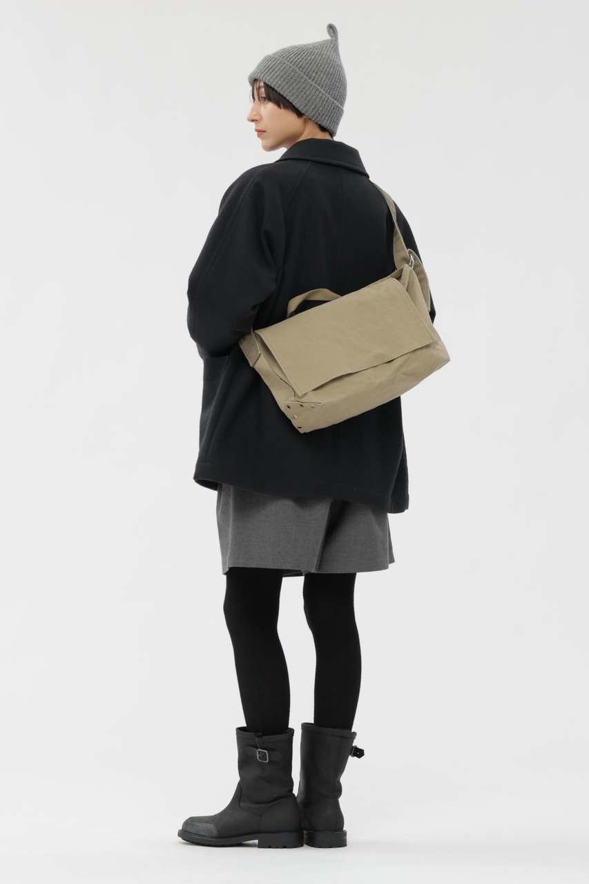 【マーガレットハウエル/MARGARET HOWELL】のTEMBEA COTTON CANVAS 人気、トレンドファッション・服の通販 founy(ファニー) 　ファッション　Fashion　レディースファッション　Fashion for Women　バッグ　Bags　キャンバス　Canvas, Canvas Fabric　ショルダー　Shoulder, Shoulder Strap　シンプル　Simple, Minimal　スクエア　Square, Square Shape　定番　Standard, Basic Item　バランス　Balance, Style Balance　フラップ　Flap, Flap Pocket　ワイヤー　Wire, Wired Bra　other-3|ID: prp329100004909109 ipo3291000000036773408