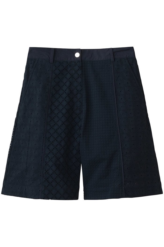 【スリーワン フィリップリム/3.1 Phillip Lim】のBROIDERIE ANGLAISE パッチワーク バミューダ ショーツ インテリア・キッズ・メンズ・レディースファッション・服の通販 founy(ファウニー) https://founy.com/ ファッション Fashion レディースファッション Fashion for Women パンツ Pants & Trousers ショートパンツ・ハーフパンツ High-Waisted & Relaxed Shorts クール Cool, Chic ショーツ Shorts, Short Pants ショート Short, Short Length バランス Balance, Style Balance パターン Pattern, Design Print パッチワーク Patchwork, Mixed Fabric モチーフ Motif, Design Theme リゾート Resort, Vacation Style レース Lace, Lace Fabric 再入荷 Restock / Back in Stock |ID: prp329100004909178 ipo3291000000036774151