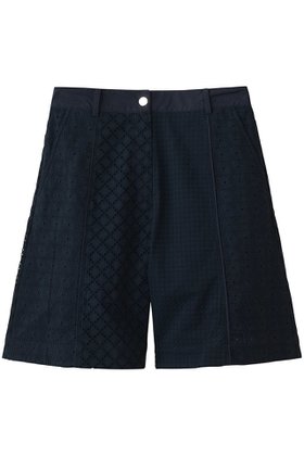 【スリーワン フィリップリム/3.1 Phillip Lim】のBROIDERIE ANGLAISE パッチワーク バミューダ ショーツ 人気、トレンドファッション・服の通販 founy(ファニー) ファッション Fashion レディースファッション Fashion for Women パンツ Pants & Trousers ショートパンツ・ハーフパンツ High-Waisted & Relaxed Shorts クール Cool, Chic ショーツ Shorts, Short Pants ショート Short, Short Length バランス Balance, Style Balance パターン Pattern, Design Print パッチワーク Patchwork, Mixed Fabric モチーフ Motif, Design Theme リゾート Resort, Vacation Style レース Lace, Lace Fabric |ID:prp329100004909178