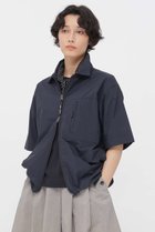 【マーガレットハウエル/MARGARET HOWELL】のWATER REPELLENT LIGHTWEIGHT NYLON POPLIN SHIRT 人気、トレンドファッション・服の通販 founy(ファニー) ファッション Fashion レディースファッション Fashion for Women トップス・カットソー Cut & Sew Tops シャツ・ブラウス・オフィスカジュアル Elegant Blouses & Button-Ups コレクション Collection, Seasonal Line 軽量 Lightweight, Ultra Light ショート Short, Short Length スピンドル Spindle, Drawcord スリーブ Sleeve, Long Sleeve / Short Sleeve フォルム Silhouette, Form ポケット Pocket, Pocket Detail マーガレット Marguerite, Daisy Pattern 新作・新入荷 New Arrivals / New In thumbnail ブラック|ID: prp329100004909489 ipo3291000000036776758