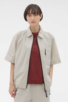 【マーガレットハウエル/MARGARET HOWELL】のWATER REPELLENT LIGHTWEIGHT NYLON POPLIN SHIRT 人気、トレンドファッション・服の通販 founy(ファニー) ファッション Fashion レディースファッション Fashion for Women トップス・カットソー Cut & Sew Tops シャツ・ブラウス・オフィスカジュアル Elegant Blouses & Button-Ups コレクション Collection, Seasonal Line 軽量 Lightweight, Ultra Light ショート Short, Short Length スピンドル Spindle, Drawcord スリーブ Sleeve, Long Sleeve / Short Sleeve フォルム Silhouette, Form ポケット Pocket, Pocket Detail マーガレット Marguerite, Daisy Pattern 新作・新入荷 New Arrivals / New In thumbnail グレー|ID: prp329100004909489 ipo3291000000036776759