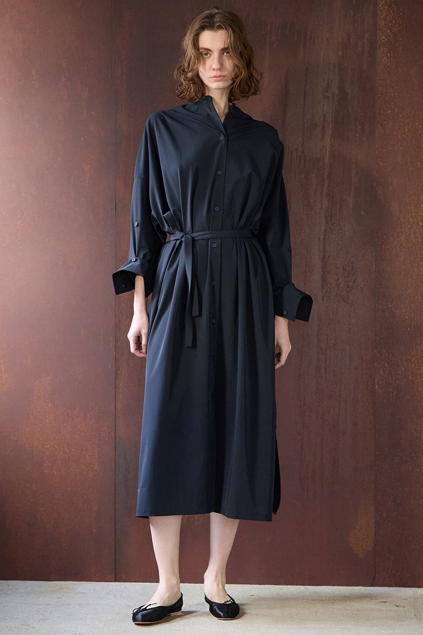 【マルティニーク/martinique】の《別注》【COGTHEBIGSMOKE】NELL ドレス 人気、トレンドファッション・服の通販 founy(ファニー) 　ファッション　Fashion　レディースファッション　Fashion for Women　ワンピース　Dresses　フォーマル・パーティードレス・結婚式用ドレス　Elegant & Casual Dresses　チュニック　Tunic Tops & Dresses　ウォッシャブル　Machine Washable　カフス　Cuff Design　コレクション　Collection, Seasonal Line　スタンド　Stand Collar, Upright Stand　スリット　Slit, Slit Detail　チュニック　Tunic, Long Top　トレンド　Trend, Trending Now　ドレス　Dress, One-Piece　なめらか　Smooth, Silky Texture　フロント　Front, Front Design　別注　Limited Edition, Custom Order　ラグジュアリー　Luxury, Elegant　リアル　Real, Realistic　ロング　Long, Long-Length　ロンドン　London Style, British Inspired　日本製　Made In Japan　エレガント 上品　Elegant　other-4|ID: prp329100004909765 ipo3291000000036780057