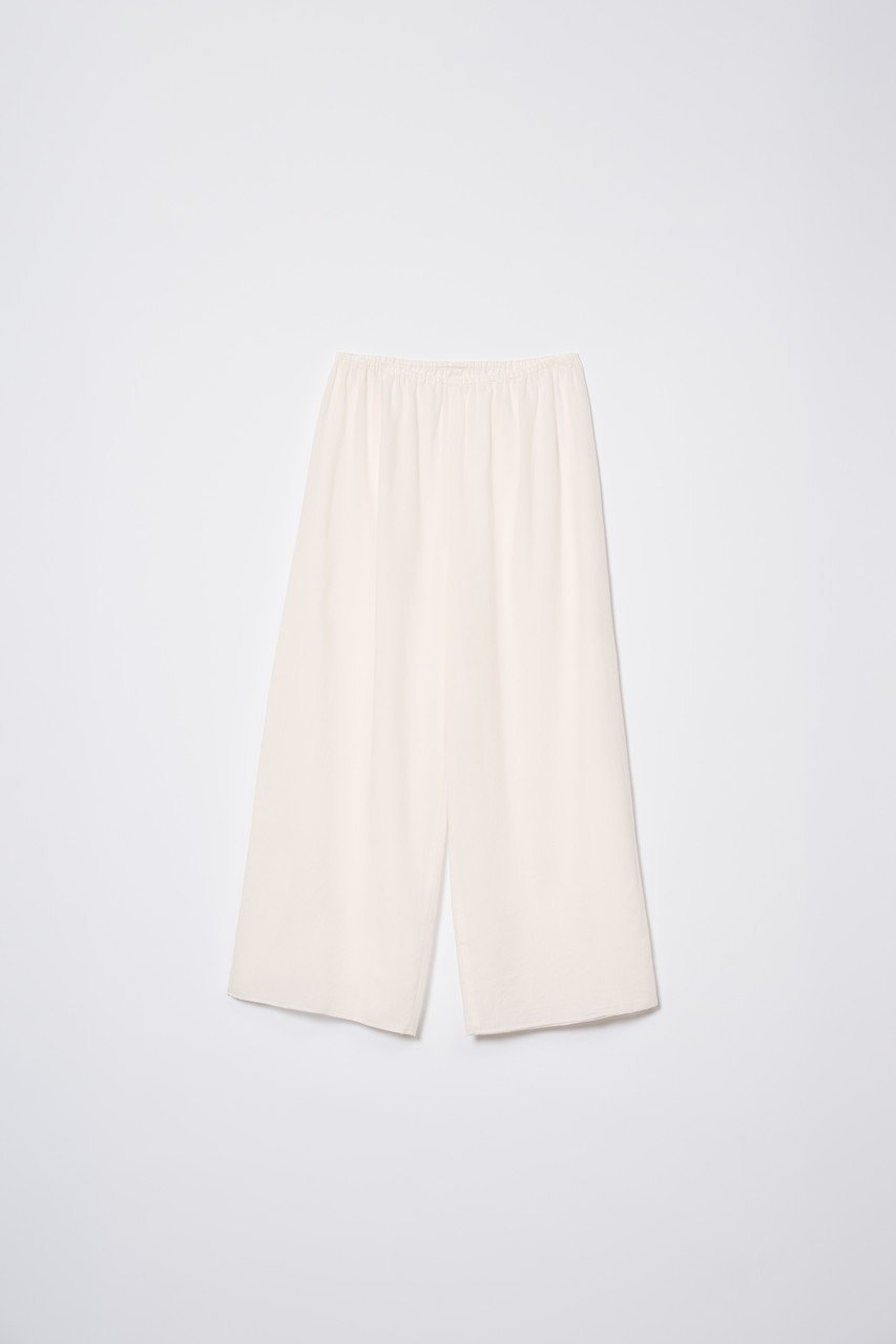 【プリスティン/PRISTINE】のフラワーエンブパンツ 人気、トレンドファッション・服の通販 founy(ファニー) 　ファッション　Fashion　レディースファッション　Fashion for Women　パンツ　Pants & Trousers　春　Spring　シンプル　Simple, Minimal　スカラップ　Scallop, Scalloped Edge　セットアップ　Set-Up, Coordinated Outfit　ハンド　Hand, Handmade　フラワー　Flower, Floral　ベーシック　Basic, Essential　リネン　Linen, Linen Fabric　レース　Lace, Lace Fabric　セレモニー　Ceremony　other-5|ID: prp329100004909987 ipo3291000000036782447