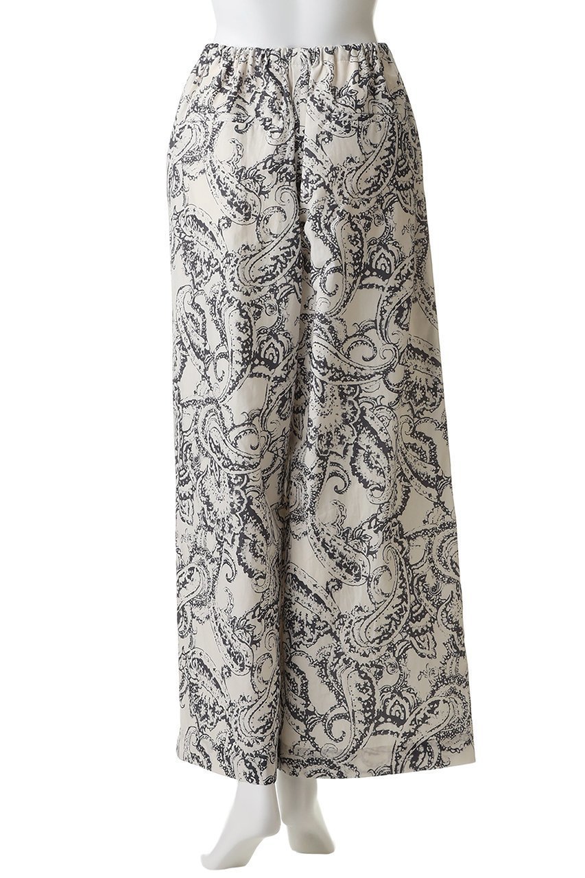 【サクラ/SACRA】のペイズリープリントパンツ 人気、トレンドファッション・服の通販 founy(ファニー) 　ファッション　Fashion　レディースファッション　Fashion for Women　パンツ　Pants & Trousers　プリント　Print, Printed Pattern　ペイズリー　Paisley, Ethnic Pattern　モノトーン　Monotone, Black and White　リラックス　Relax, Relaxed Fit　ワイド　Wide, Wide Fit　今季　This Season, Current Season　other-4|ID: prp329100004910034 ipo3291000000036782843