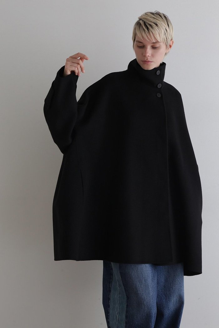 【ル フィル/LE PHIL】の《LE PHIL》ソフトウールリバーAラインコート インテリア・キッズ・メンズ・レディースファッション・服の通販 founy(ファニー) https://founy.com/ ファッション Fashion レディースファッション Fashion for Women アウター Coat / Outerwear Collection コート・ロングコート・ピーコート Long Coats, Peacoats & More Aラインコート A-Line Coats インナー Innerwear スタンダード Standard, Basic スタンド Stand Collar, Upright Stand ストール Stole, Wrap ダウン Down, Puffer フォルム Silhouette, Form フレア Flare, Flared ブランケット Blanket, Throw Blanket リバーシブル Reversible, Two-Sided ロング Long, Long-Length エレガント 上品 Elegant |ID: prp329100004910175 ipo3291000000036784161