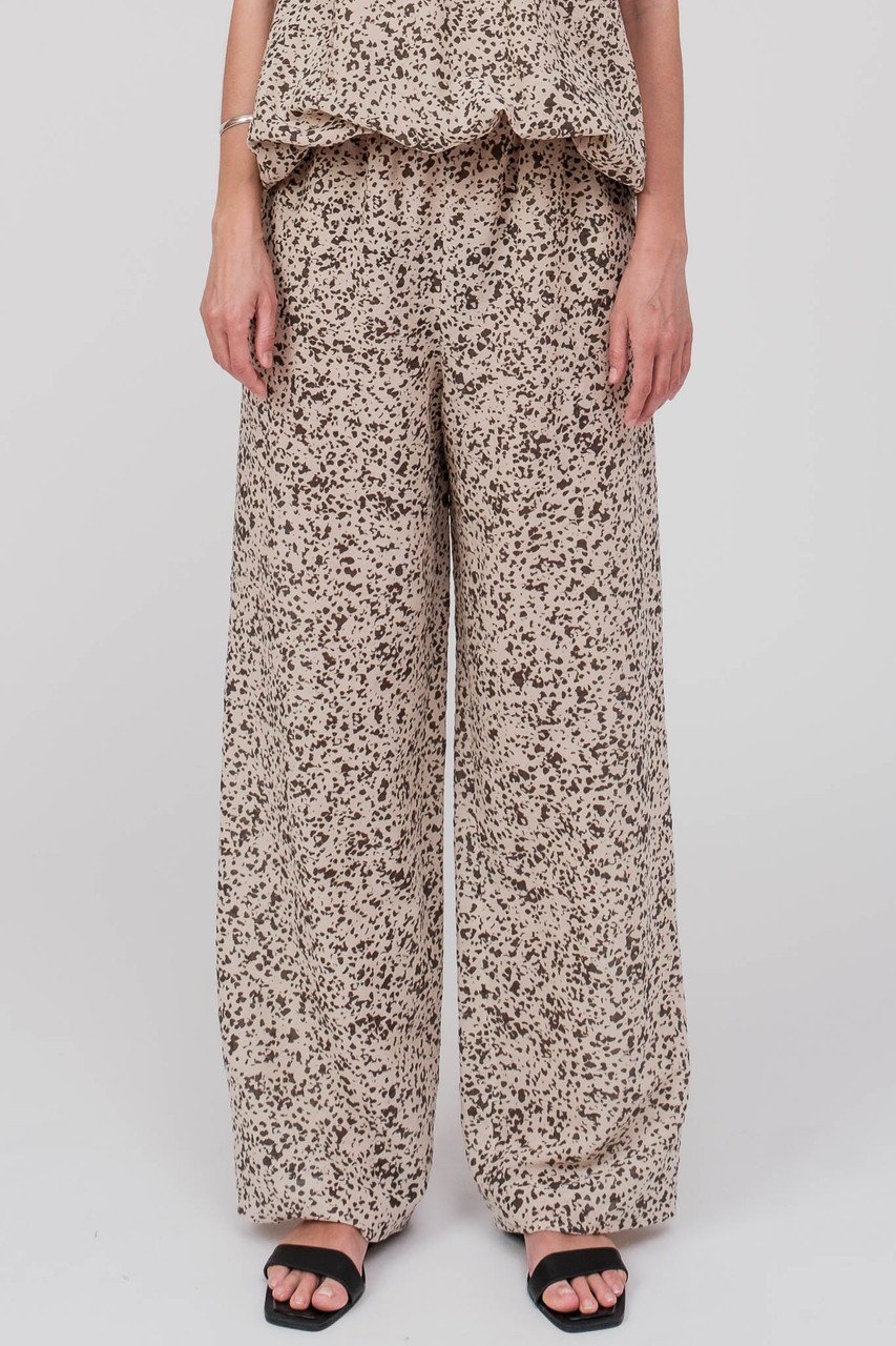 【ドメル/DOMELLE】のバンピープリントパンツ 人気、トレンドファッション・服の通販 founy(ファニー) 　ファッション　Fashion　レディースファッション　Fashion for Women　パンツ　Pants & Trousers　おすすめ　Recommended / Our Picks　オーガニック　Organic Cotton　サマー　Summer, Summer Style　ストレート　Straight, Straight Cut　セットアップ　Set-Up, Coordinated Outfit　プリント　Print, Printed Pattern　ポケット　Pocket, Pocket Detail　モダン　Modern, Contemporary　リネン　Linen, Linen Fabric　リラックス　Relax, Relaxed Fit　ワイド　Wide, Wide Fit　夏　Summer　新作・新入荷　New Arrivals / New In　other-6|ID: prp329100004910229 ipo3291000000036784694