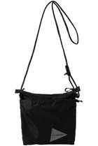 【アンドワンダー/and wander】の【UNISEX】crispy リップ サコッシュ ブラック|ID: prp329100004910288 ipo3291000000036785275