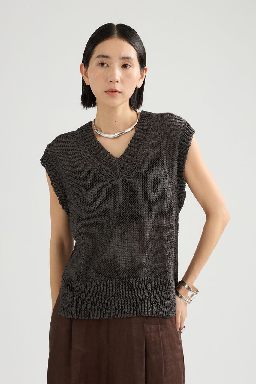 【カオス/Chaos】のフィラージニットベスト 人気、トレンドファッション・服の通販 founy(ファニー) 　ファッション　Fashion　レディースファッション　Fashion for Women　トップス・カットソー　Cut & Sew Tops　ニット　Knit Tops & Sweaters　ベスト&ジレ / 重ね着スタイル　Vests & Gilets　カジュアルプルオーバー・ニットトップス　Pullovers & Knit Tops / Casual Pullovers　カットソー　Cut and Sewn Top　スリット　Slit, Slit Detail　ベスト　Vest, Waistcoat　吸水　Absorbent, Quick-Dry　夏　Summer　新作・新入荷　New Arrivals / New In　other-2|ID: prp329100004910479 ipo3291000000036790341