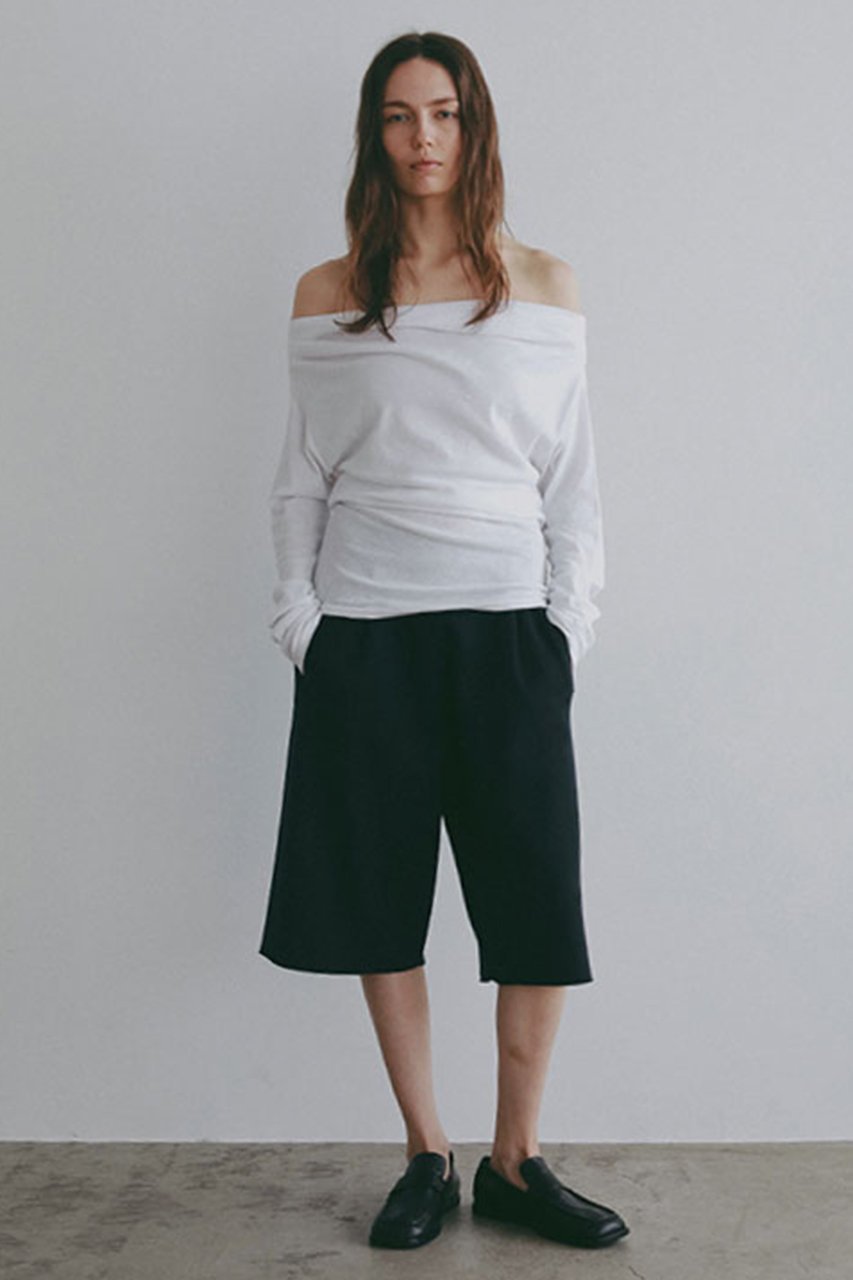 【エトレトウキョウ/ETRE TOKYO】のダブルフェイスニットハーフパンツ 人気、トレンドファッション・服の通販 founy(ファニー) 　ファッション　Fashion　レディースファッション　Fashion for Women　パンツ　Pants & Trousers　ショートパンツ・ハーフパンツ　High-Waisted & Relaxed Shorts　おすすめ　Recommended / Our Picks　コンパクト　Compact, Small Size　シューズ　Shoes, Footwear　ショート　Short, Short Length　シルク　Silk, 100% Silk　シンプル　Simple, Minimal　ジャケット　Jacket, Outerwear　ハーフ　Half, Half-Length　バランス　Balance, Style Balance　リラックス　Relax, Relaxed Fit　エレガント 上品　Elegant　新作・新入荷　New Arrivals / New In　other-4|ID: prp329100004910495 ipo3291000000036790497