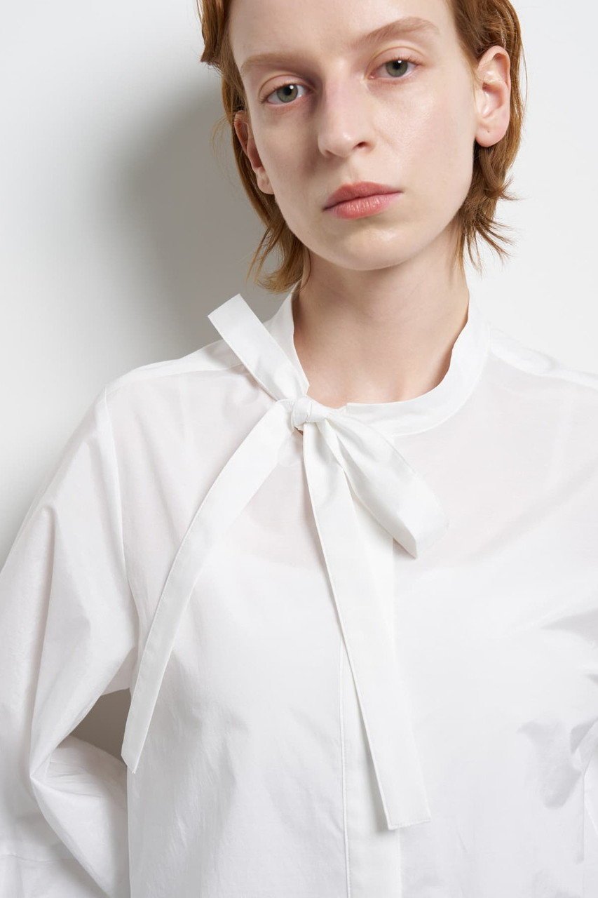 【ランバン オン ブルー/LANVIN en Bleu】のシルキータイプライターボウタイブラウス 人気、トレンドファッション・服の通販 founy(ファニー) 　ファッション　Fashion　レディースファッション　Fashion for Women　トップス・カットソー　Cut & Sew Tops　シャツ・ブラウス・オフィスカジュアル　Elegant Blouses & Button-Ups　スリーブ　Sleeve, Long Sleeve / Short Sleeve　タイプライター　Typewriter Fabric, Crisp Cotton　デニム　Denim, Jeans Material　ロング　Long, Long-Length　エレガント 上品　Elegant　other-7|ID: prp329100004910522 ipo3291000000036792723