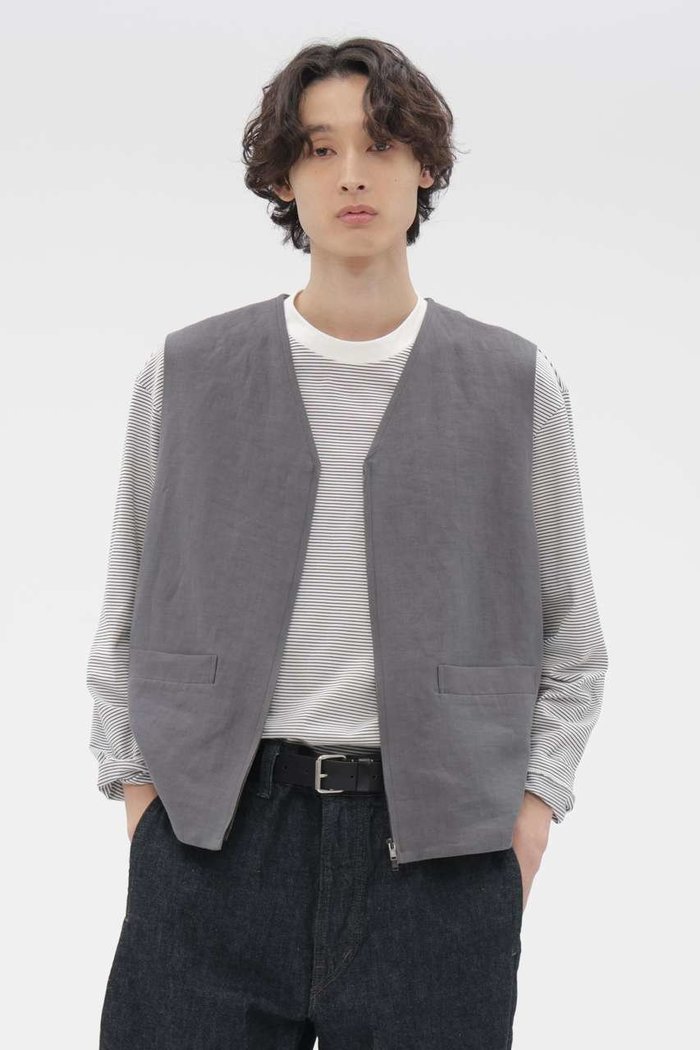 【その他のブランド/Other】のCOMPACT LINEN TWILL BLOUSON インテリア・キッズ・メンズ・レディースファッション・服の通販 founy(ファニー) https://founy.com/ ファッション Fashion レディースファッション Fashion for Women アウター Coat / Outerwear Collection レディースジャケット・軽アウター Jackets ブルゾンジャケット・スポーティアウター Blouson Jackets おすすめ Recommended / Our Picks シンプル Simple, Minimal ジャケット Jacket, Outerwear セットアップ Set-Up, Coordinated Outfit フロント Front, Front Design ブルゾン Blouson, Bomber Jacket ベスト Vest, Waistcoat リネン Linen, Linen Fabric ヴィンテージ Vintage Style |ID: prp329100004910576 ipo3291000000036793227