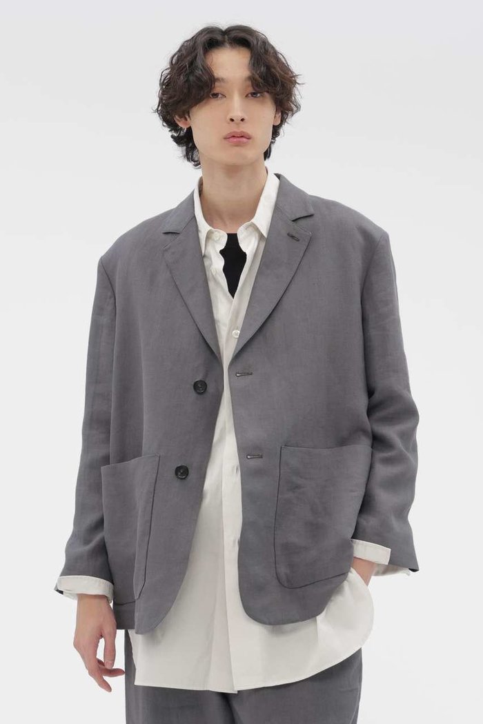 【その他のブランド/Other】のCOMPACT LINEN TWILL JACKET インテリア・キッズ・メンズ・レディースファッション・服の通販 founy(ファニー) https://founy.com/ ファッション Fashion レディースファッション Fashion for Women アウター Coat / Outerwear Collection レディースジャケット・軽アウター Jackets おすすめ Recommended / Our Picks ショルダー Shoulder, Shoulder Strap ジャケット Jacket, Outerwear セットアップ Set-Up, Coordinated Outfit ドロップ Drop Shoulder, Dropped Style パッチ Patch, Appliqué ポケット Pocket, Pocket Detail リネン Linen, Linen Fabric |ID: prp329100004910578 ipo3291000000036793241