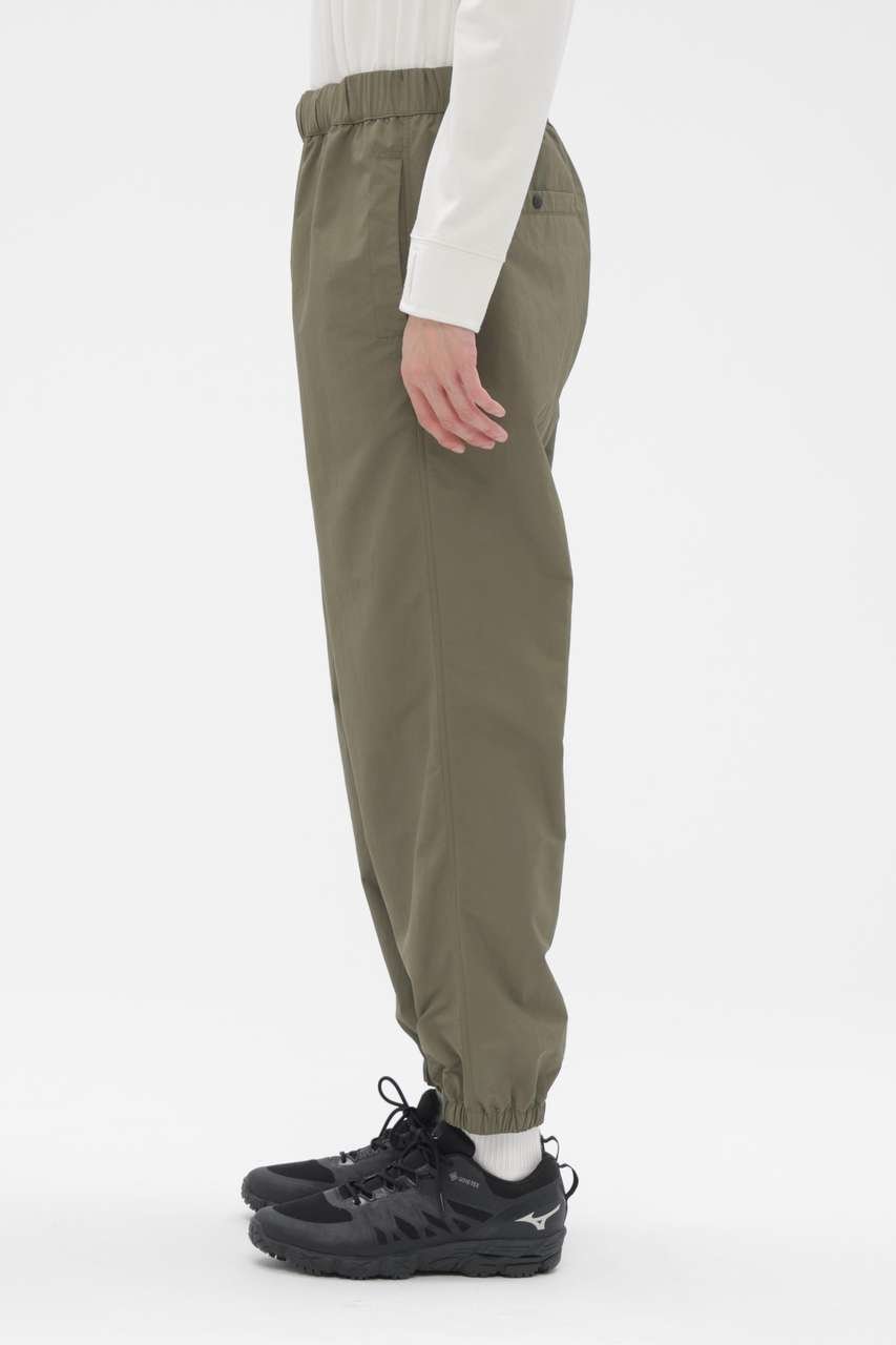 【その他のブランド/Other】のWATER REPELENT NYLON POPLIN TROUSERS 人気、トレンドファッション・服の通販 founy(ファニー) 　ファッション　Fashion　レディースファッション　Fashion for Women　パンツ　Pants & Trousers　コレクション　Collection, Seasonal Line　バランス　Balance, Style Balance　マーガレット　Marguerite, Daisy Pattern　リラックス　Relax, Relaxed Fit　other-3|ID: prp329100004910600 ipo3291000000036793421