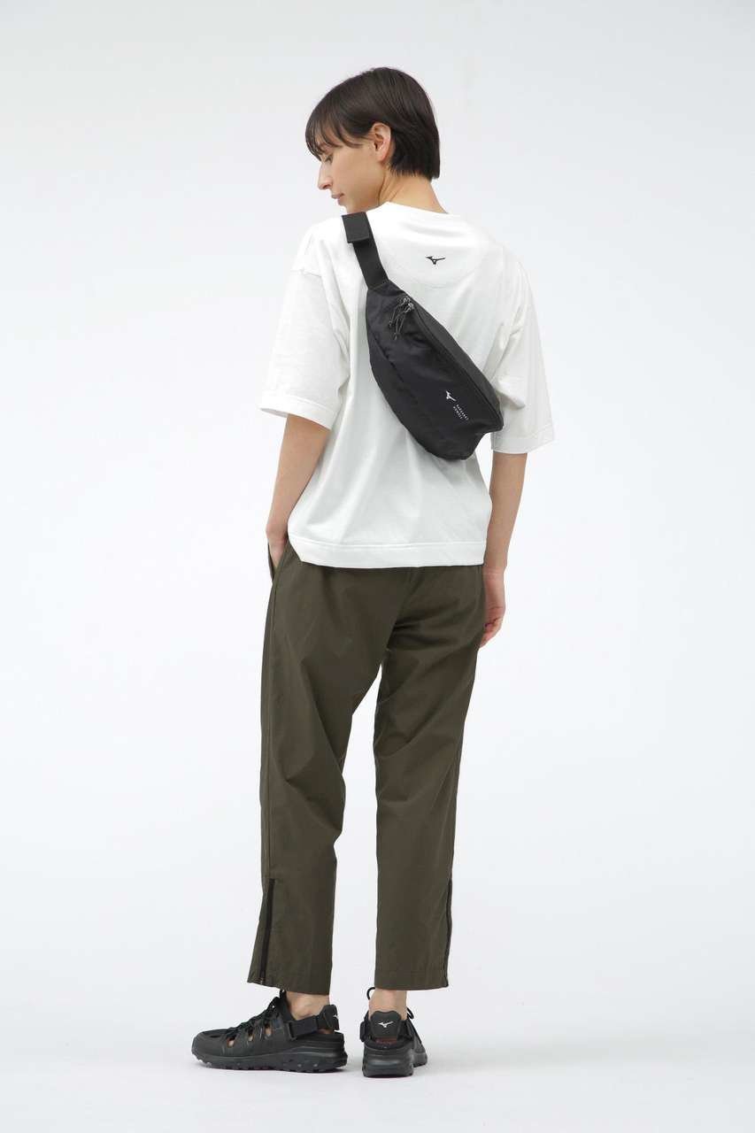 【その他のブランド/Other】のLIGHTWEIGHT NYLON POPLIN TROUSERS 人気、トレンドファッション・服の通販 founy(ファニー) 　ファッション　Fashion　レディースファッション　Fashion for Women　パンツ　Pants & Trousers　コレクション　Collection, Seasonal Line　ジップ　Zip, Zipper　ストレート　Straight, Straight Cut　バランス　Balance, Style Balance　マーガレット　Marguerite, Daisy Pattern　軽量　Lightweight, Ultra Light　other-5|ID: prp329100004910612 ipo3291000000036793537