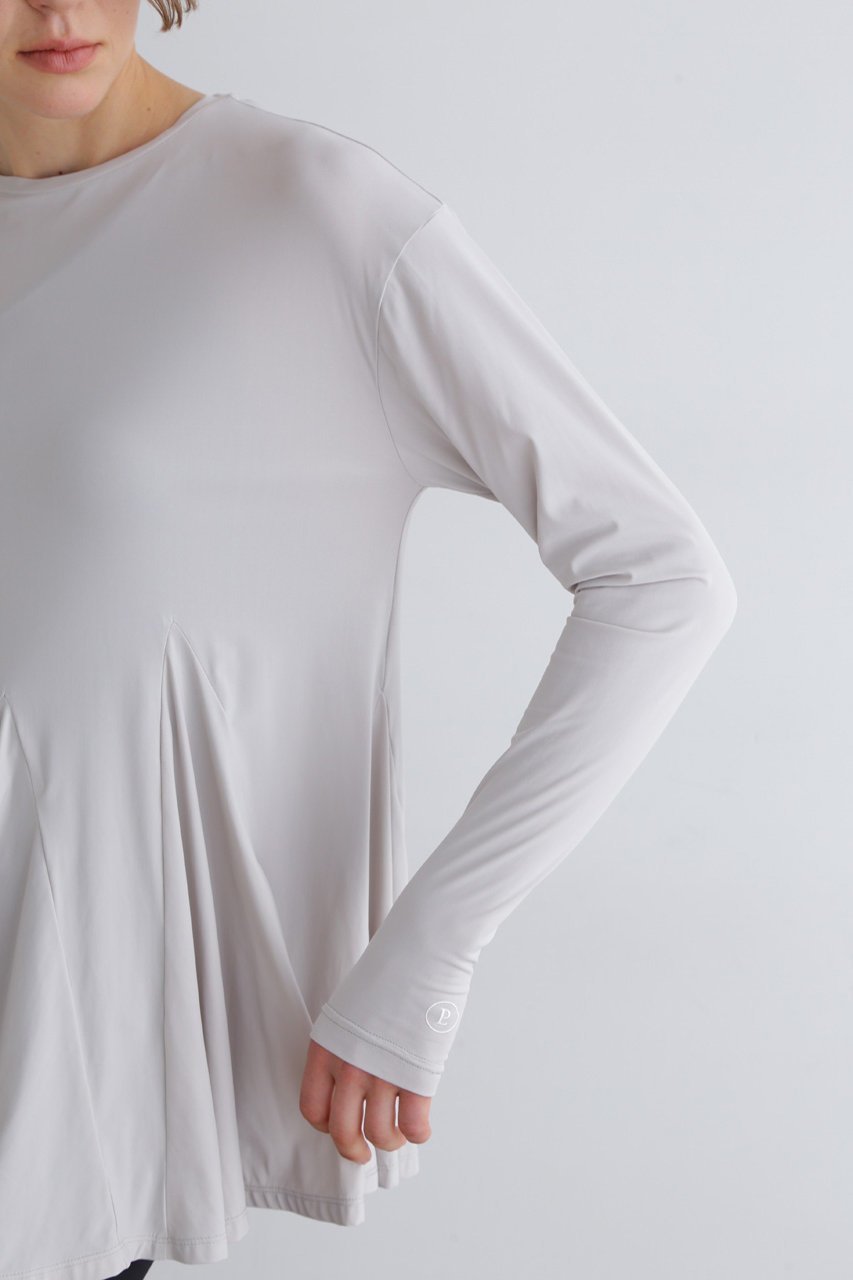 【ル フィル/LE PHIL】の【LE PHIL SPORTS】ハイマルチナイロントリコットカットソー 人気、トレンドファッション・服の通販 founy(ファニー) ファッション Fashion レディースファッション Fashion for Women トップス・カットソー Cut & Sew Tops シャツ・ブラウス・オフィスカジュアル Elegant Blouses & Button-Ups ロングTシャツ・Tシャツ Longline T-Shirts & Tees カットソー・ベーシックTシャツ Cut-and-Sewn Tops / Stretch Tees & Basics コンパクト Compact, Small Size スリーブ Sleeve, Long Sleeve / Short Sleeve バランス Balance, Style Balance フェミニン Feminine, Girly フレア Flare, Flared ロング Long, Long-Length other-3|ID: prp329100004910644 ipo3291000000036845316