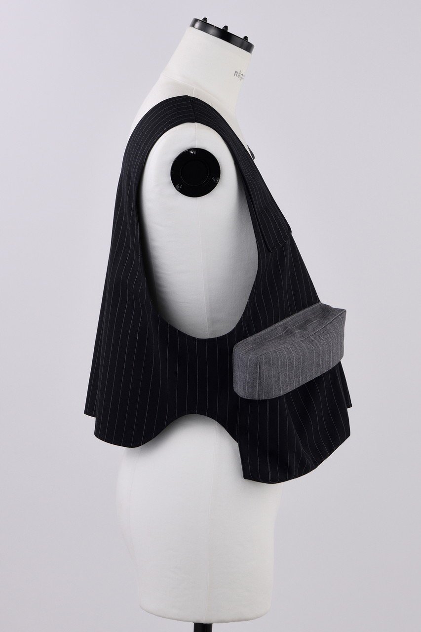 【ナゴンスタンス/nagonstans】のギャバストライプ Bib Vest/ベスト 人気、トレンドファッション・服の通販 founy(ファニー) ファッション Fashion レディースファッション Fashion for Women アウター Coat / Outerwear Collection レディースジャケット・軽アウター Jackets ジャケット Jacket, Outerwear ドレス Dress, One-Piece ベスト Vest, Waistcoat ポケット Pocket, Pocket Detail other-4|ID: prp329100004910914 ipo3291000000036797218