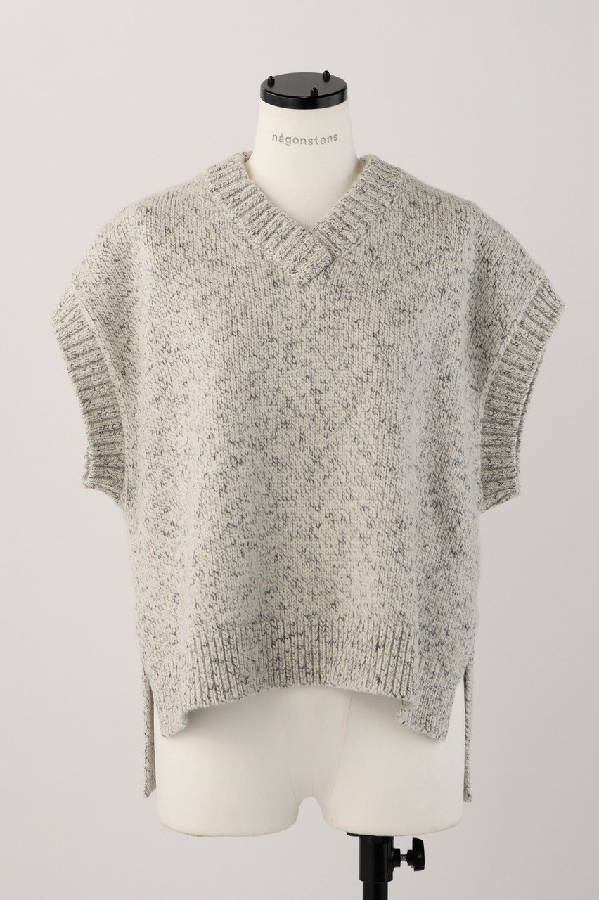 【ナゴンスタンス/nagonstans】のRIALTO Over Size Vest/ベスト インテリア・キッズ・メンズ・レディースファッション・服の通販 founy(ファニー) 　ファッション　Fashion　レディースファッション　Fashion for Women　アウター　Coat / Outerwear Collection　レディースジャケット・軽アウター　Jackets　カットソー　Cut and Sewn Top　シンプル　Simple, Minimal　ジャケット　Jacket, Outerwear　スリット　Slit, Slit Detail　ベスト　Vest, Waistcoat　メランジ　Melange, Mixed Yarn　Salt|ID: prp329100004910932 ipo3291000000036797528