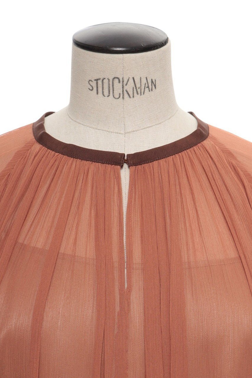 【オブリオ/AUBRIOT】のシルククレープ ワンピース 人気、トレンドファッション・服の通販 founy(ファニー) 　ファッション　Fashion　レディースファッション　Fashion for Women　ワンピース　Dresses　チュニック　Tunic Tops & Dresses　エアリー　Airy Texture　エレガント 上品　Elegant　ギャザー　Gathered, Ruffled　シルク　Silk, 100% Silk　チュニック　Tunic, Long Top　ドレス　Dress, One-Piece　ドレープ　Drape, Draping Fabric　リボン　Ribbon, Bow　ロマンティック　Romantic, Feminine Style　ロング　Long, Long-Length　other-4|ID: prp329100004911249 ipo3291000000036802227