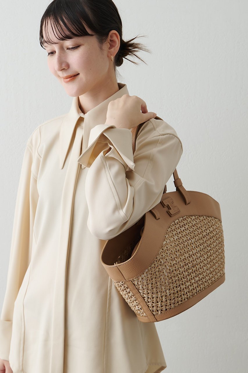 【イアクッチ/IACUCCI】のヴェンタッリョ PAGLIA CATENA 人気、トレンドファッション・服の通販 founy(ファニー) ファッション Fashion レディースファッション Fashion for Women バッグ Bags おすすめ Recommended / Our Picks バランス Balance, Style Balance ポーチ Pouch, Small Case エレガント 上品 Elegant 今季 This Season, Current Season 巾着 Drawstring Bag, Kinchaku other-2|ID: prp329100004911452 ipo3291000000036804406