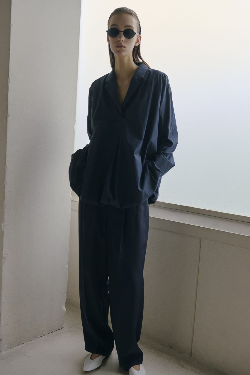 【イロット/IIROT】のcotton lawn ブラウス 人気、トレンドファッション・服の通販 founy(ファニー) 　ファッション　Fashion　レディースファッション　Fashion for Women　トップス・カットソー　Cut & Sew Tops　シャツ・ブラウス・オフィスカジュアル　Elegant Blouses & Button-Ups　エアリー　Airy Texture　スリーブ　Sleeve, Long Sleeve / Short Sleeve　バルーン　Balloon, Balloon Silhouette　パターン　Pattern, Design Print　フォルム　Silhouette, Form　ボトム　Bottoms, Lower Wear　ロング　Long, Long-Length　ワイド　Wide, Wide Fit　other-5|ID: prp329100004911901 ipo3291000000036808512