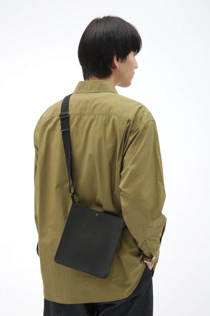 【その他のブランド/Other】のSMOOTH LEATHER インテリア・キッズ・メンズ・レディースファッション・服の通販 founy(ファニー) https://founy.com/ ファッション Fashion レディースファッション Fashion for Women バッグ Bags ショルダー Shoulder, Shoulder Strap シンプル Simple, Minimal ポケット Pocket, Pocket Detail ワーク Workwear, Utility Style |ID: prp329100004912032 ipo3291000000036809495