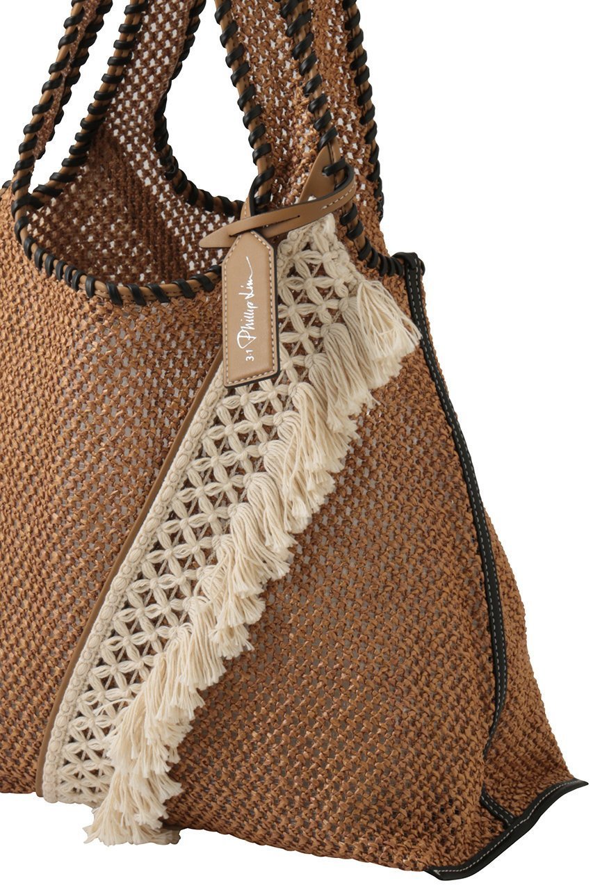 【スリーワン フィリップリム/3.1 Phillip Lim】のラフィア マーケット トートバッグ with フリンジ 人気、トレンドファッション・服の通販 founy(ファニー) 　ファッション　Fashion　レディースファッション　Fashion for Women　バッグ　Bags　インナー　Innerwear　スマート　Smart, Elegant　フリンジ　Fringe, Tassel　ポーチ　Pouch, Small Case　ラフィア　Raffia, Natural Straw　軽量　Lightweight, Ultra Light　other-4|ID: prp329100004912042 ipo3291000000036809589