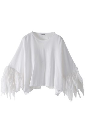【アユーシ/AAYUSHI】のフェザーフリルカットソー 人気、トレンドファッション・服の通販 founy(ファニー) ファッション Fashion レディースファッション Fashion for Women トップス・カットソー Cut & Sew Tops シャツ・ブラウス・オフィスカジュアル Elegant Blouses & Button-Ups ロングTシャツ・Tシャツ Longline T-Shirts & Tees カットソー・ベーシックTシャツ Cut-and-Sewn Tops / Stretch Tees & Basics インド Indian Textile カットソー Cut and Sewn Top ショルダー Shoulder, Shoulder Strap ショート Short, Short Length シンプル Simple, Minimal スラックス Slacks, Dress Pants スリーブ Sleeve, Long Sleeve / Short Sleeve デニム Denim, Jeans Material ドロップ Drop Shoulder, Dropped Style バランス Balance, Style Balance フェザー Feather, Feather Detail フリル Frill, Ruffle ボックス Boxy, Box Shape おすすめ Recommended / Our Picks |ID:prp329100004912094