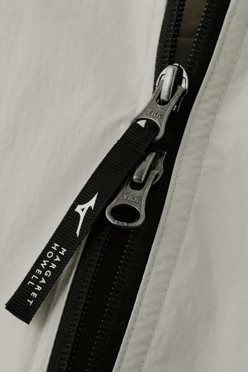 【その他のブランド/Other】のWATER REPELLENT LIGHTWEIGHT NYLON POPLIN SHIRT 人気、トレンドファッション・服の通販 founy(ファニー) ファッション Fashion レディースファッション Fashion for Women トップス・カットソー Cut & Sew Tops シャツ・ブラウス・オフィスカジュアル Elegant Blouses & Button-Ups コレクション Collection, Seasonal Line 軽量 Lightweight, Ultra Light ショート Short, Short Length スピンドル Spindle, Drawcord スリーブ Sleeve, Long Sleeve / Short Sleeve フォルム Silhouette, Form ポケット Pocket, Pocket Detail マーガレット Marguerite, Daisy Pattern 新作・新入荷 New Arrivals / New In other-6|ID: prp329100004912177 ipo3291000000036810820