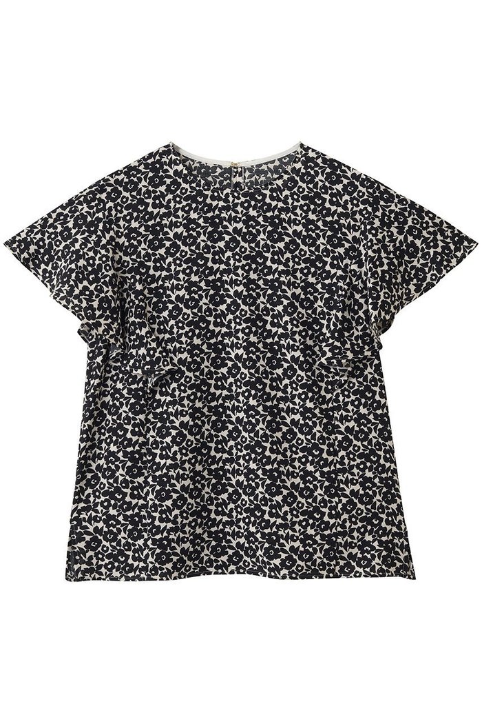 【ティアラ/Tiara】のPansyプリントフリルブラウス インテリア・キッズ・メンズ・レディースファッション・服の通販 founy(ファニー) https://founy.com/ ファッション Fashion レディースファッション Fashion for Women トップス・カットソー Cut & Sew Tops シャツ・ブラウス・オフィスカジュアル Elegant Blouses & Button-Ups ショート Short, Short Length スリーブ Sleeve, Long Sleeve / Short Sleeve デニム Denim, Jeans Material フラワー Flower, Floral フレア Flare, Flared プリント Print, Printed Pattern モチーフ Motif, Design Theme モノトーン Monotone, Black and White 新作・新入荷 New Arrivals / New In |ID: prp329100004912230 ipo3291000000036811186