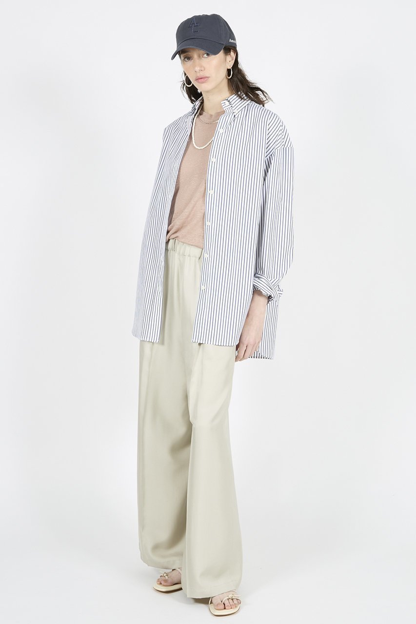 【ラスパイユ/raspail】のレギュラーカラー コットンシャツ 人気、トレンドファッション・服の通販 founy(ファニー) 　ファッション　Fashion　レディースファッション　Fashion for Women　トップス・カットソー　Cut & Sew Tops　シャツ・ブラウス・オフィスカジュアル　Elegant Blouses & Button-Ups　おすすめ　Recommended / Our Picks　イタリア　Italy　スリーブ　Sleeve, Long Sleeve / Short Sleeve　センター　Center, Center Line　レギュラー　Regular, Standard Fit　ロング　Long, Long-Length　新作・新入荷　New Arrivals / New In　other-7|ID: prp329100004914083 ipo3291000000036824786