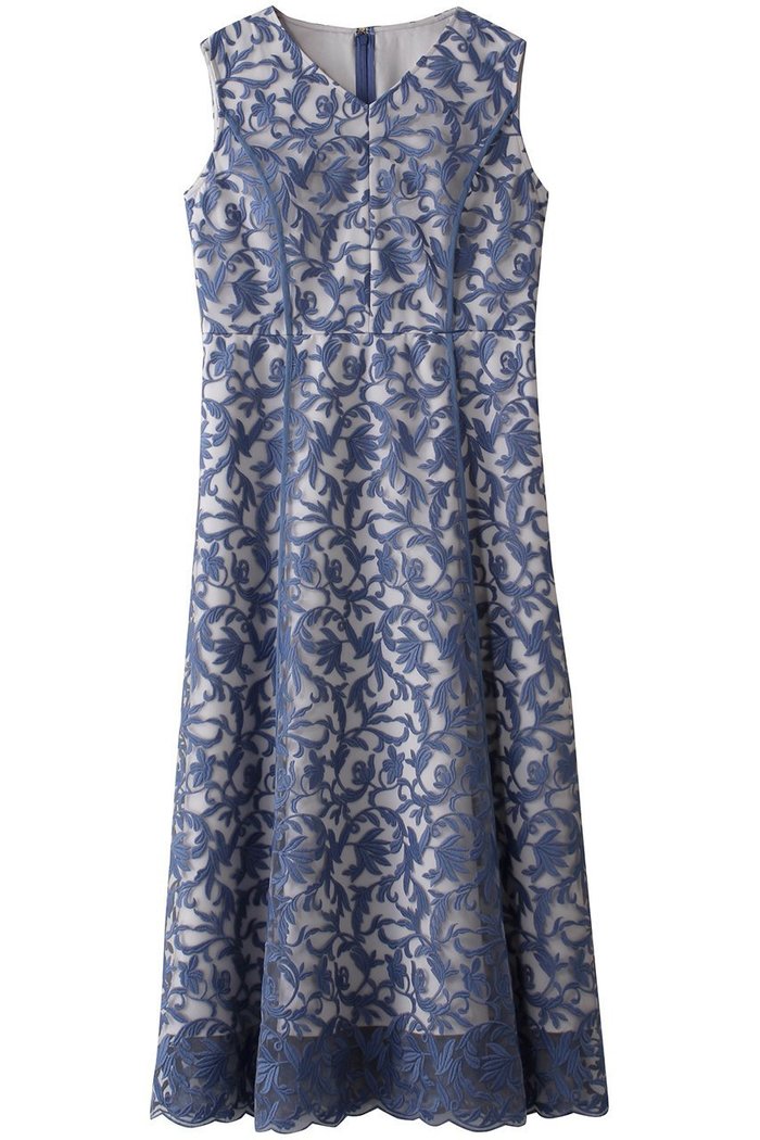 【アナイ/ANAYI】のリーフフラワーチュールVネック ワンピース インテリア・キッズ・メンズ・レディースファッション・服の通販 founy(ファニー) https://founy.com/ ファッション Fashion レディースファッション Fashion for Women ワンピース Dresses チュニック Tunic Tops & Dresses おすすめ Recommended / Our Picks エレガント 上品 Elegant サテン Satin, Glossy Fabric ジャケット Jacket, Outerwear チュニック Tunic, Long Top チュール Tulip, Tulip Motif デコルテ Décolleté, Neckline ノースリーブ Sleeveless, No-Sleeve パイピング Piping, Trim Design フラワー Flower, Floral フレアースカート Flared Skirt, A-Line Skirt ボレロ Bolero, Short Cardigan モチーフ Motif, Design Theme リーフ Leaf, Botanical Leaf ロング Long, Long-Length |ID: prp329100004914152 ipo3291000000036827236