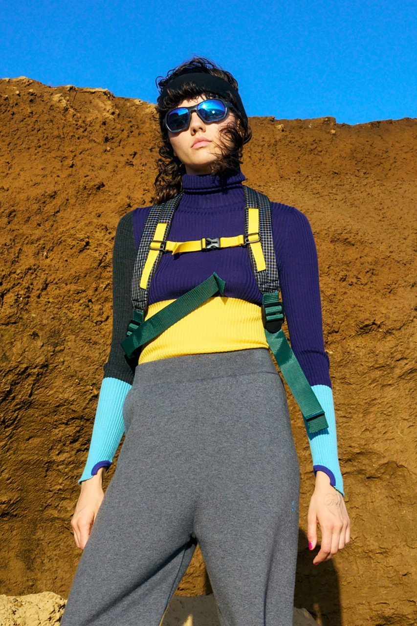 【ナゴンスタンス/nagonstans】のhigh neck L/Sロングスリーブカットソー 人気、トレンドファッション・服の通販 founy(ファニー) 　ファッション　Fashion　レディースファッション　Fashion for Women　トップス・カットソー　Cut & Sew Tops　シャツ・ブラウス・オフィスカジュアル　Elegant Blouses & Button-Ups　ロングTシャツ・Tシャツ　Longline T-Shirts & Tees　カットソー・ベーシックTシャツ　Cut-and-Sewn Tops / Stretch Tees & Basics　カットソー　Cut and Sewn Top　スリット　Slit, Slit Detail　スリーブ　Sleeve, Long Sleeve / Short Sleeve　フィット　Fit, Slim Fit　ブロック　Block, Solid Block Pattern　ロング　Long, Long-Length　冬　Winter / This Winter　other-7|ID: prp329100004914365 ipo3291000000036829588