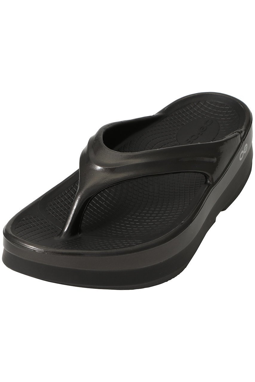 【ウーフォス/OOFOS】のOOmega Luxe インテリア・キッズ・メンズ・レディースファッション・服の通販 founy(ファニー) 　ファッション　Fashion　レディースファッション　Fashion for Women　おすすめ　Recommended / Our Picks　サンダル　Sandals, Summer Shoes　スポーツ　Sports, Activewear　ビーチ　Beach, Seaside　フェミニン　Feminine, Girly　メタリック　Metallic, Shiny Finish　ビジネス 仕事 通勤　Business / Work / Commuting　旅行　Travel　チタニウムミラー|ID: prp329100004914539 ipo3291000000036832218