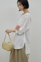 【ガリャルダガランテ/GALLARDAGALANTE】のラウンドブラウスTee 人気、トレンドファッション・服の通販 founy(ファニー) ファッション Fashion レディースファッション Fashion for Women トップス・カットソー Cut & Sew Tops シャツ・ブラウス・オフィスカジュアル Elegant Blouses & Button-Ups ロングTシャツ・Tシャツ Longline T-Shirts & Tees カットソー・ベーシックTシャツ Cut-and-Sewn Tops / Stretch Tees & Basics おすすめ Recommended / Our Picks カットソー Cut and Sewn Top スリーブ Sleeve, Long Sleeve / Short Sleeve ラウンド Round, Round Neck ロング Long, Long-Length thumbnail ホワイト|ID: prp329100004914636 ipo3291000000036833423