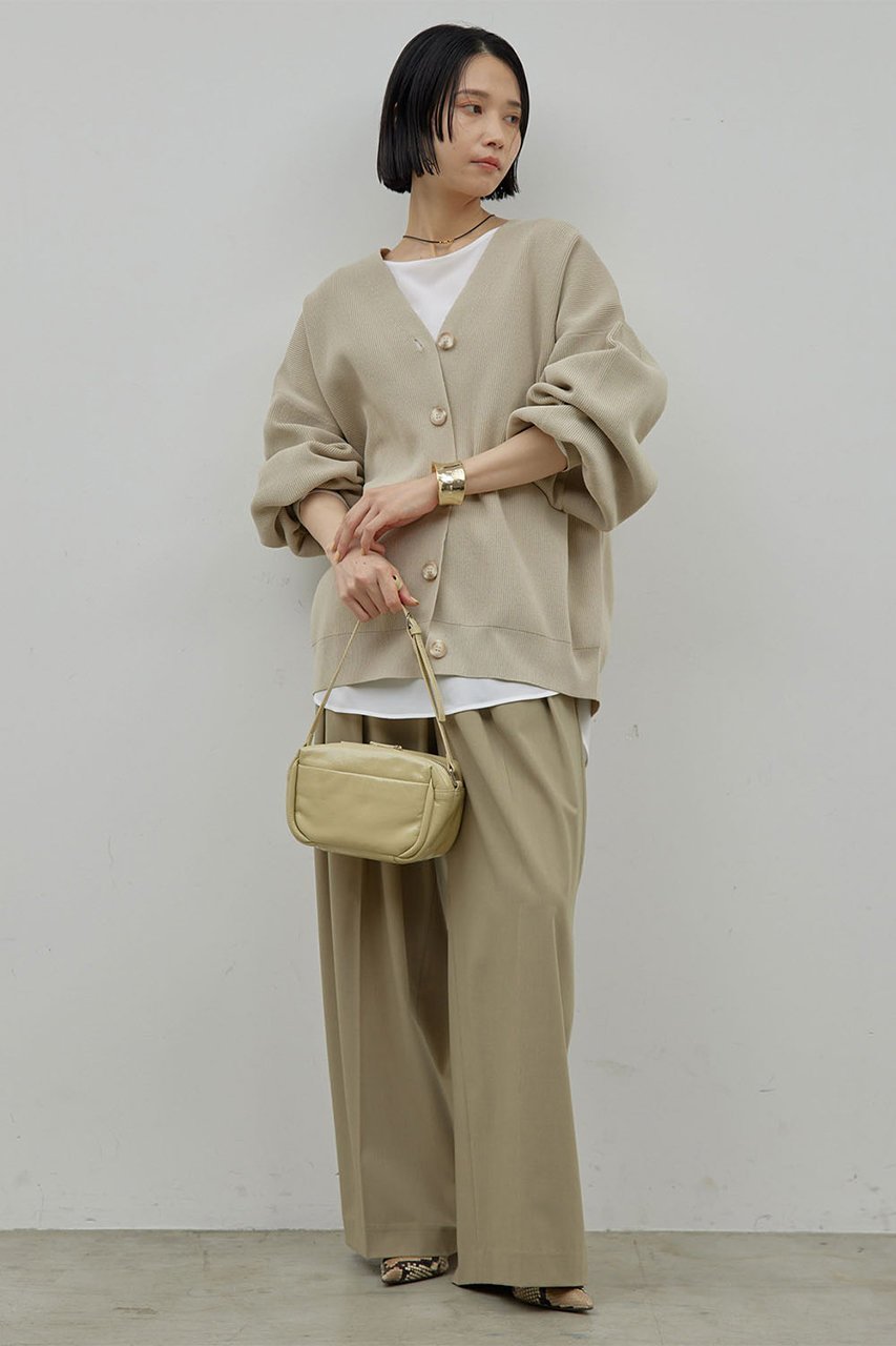 【ガリャルダガランテ/GALLARDAGALANTE】のラウンドブラウスTee 人気、トレンドファッション・服の通販 founy(ファニー) ファッション Fashion レディースファッション Fashion for Women トップス・カットソー Cut & Sew Tops シャツ・ブラウス・オフィスカジュアル Elegant Blouses & Button-Ups ロングTシャツ・Tシャツ Longline T-Shirts & Tees カットソー・ベーシックTシャツ Cut-and-Sewn Tops / Stretch Tees & Basics おすすめ Recommended / Our Picks カットソー Cut and Sewn Top スリーブ Sleeve, Long Sleeve / Short Sleeve ラウンド Round, Round Neck ロング Long, Long-Length other-5|ID: prp329100004914636 ipo3291000000036833430