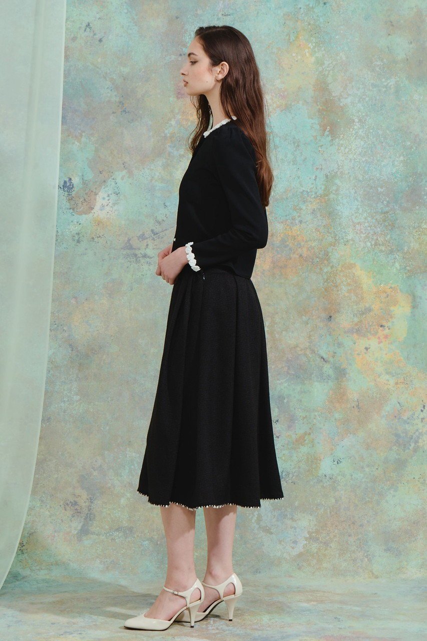 【コルコバード/CORCOVADO】のフラワートリムカーディガン 人気、トレンドファッション・服の通販 founy(ファニー) 　ファッション　Fashion　レディースファッション　Fashion for Women　トップス・カットソー　Cut & Sew Tops　カーディガン・羽織り　Layered Style Cardigans　シャツ・ブラウス・オフィスカジュアル　Elegant Blouses & Button-Ups　ロングTシャツ・Tシャツ　Longline T-Shirts & Tees　カットソー・ベーシックTシャツ　Cut-and-Sewn Tops / Stretch Tees & Basics　カーディガン　Cardigan, Knitwear　コンパクト　Compact, Small Size　ショート　Short, Short Length　スリーブ　Sleeve, Long Sleeve / Short Sleeve　バランス　Balance, Style Balance　パール　Pearl, Pearl Accent　フラワー　Flower, Floral　フレア　Flare, Flared　モチーフ　Motif, Design Theme　エレガント 上品　Elegant　other-6|ID: prp329100004914727 ipo3291000000036834369