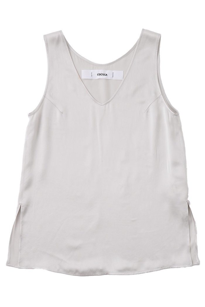 【ザ ストア バイ シー/THE STORE by C】の【COCUCA】シルクタンクトップ インテリア・キッズ・メンズ・レディースファッション・服の通販 founy(ファニー) https://founy.com/ ファッション Fashion レディースファッション Fashion for Women トップス・カットソー Cut & Sew Tops キャミソール&ノースリーブ Camisoles & Sleeveless Tops シャツ・ブラウス・オフィスカジュアル Elegant Blouses & Button-Ups ロングTシャツ・Tシャツ Longline T-Shirts & Tees カットソー・ベーシックTシャツ Cut-and-Sewn Tops / Stretch Tees & Basics インナー Innerwear エレガント 上品 Elegant キャミソール Camisole, Spaghetti Strap Top サテン Satin, Glossy Fabric シルク Silk, 100% Silk シンプル Simple, Minimal タンク Tank Top, Sleeveless Top ドレープ Drape, Draping Fabric パウダー Powder, Soft Tone ベーシック Basic, Essential |ID: prp329100004915029 ipo3291000000036838742