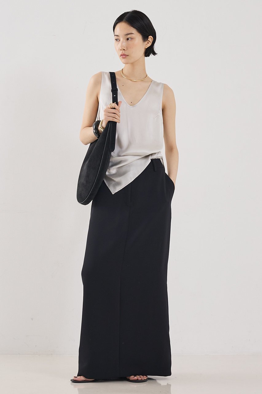 【ザ ストア バイ シー/THE STORE by C】の【COCUCA】シルクタンクトップ 人気、トレンドファッション・服の通販 founy(ファニー) ファッション Fashion レディースファッション Fashion for Women トップス・カットソー Cut & Sew Tops キャミソール&ノースリーブ Camisoles & Sleeveless Tops シャツ・ブラウス・オフィスカジュアル Elegant Blouses & Button-Ups ロングTシャツ・Tシャツ Longline T-Shirts & Tees カットソー・ベーシックTシャツ Cut-and-Sewn Tops / Stretch Tees & Basics インナー Innerwear エレガント 上品 Elegant キャミソール Camisole, Spaghetti Strap Top サテン Satin, Glossy Fabric シルク Silk, 100% Silk シンプル Simple, Minimal タンク Tank Top, Sleeveless Top ドレープ Drape, Draping Fabric パウダー Powder, Soft Tone ベーシック Basic, Essential other-4|ID: prp329100004915029 ipo3291000000036838751