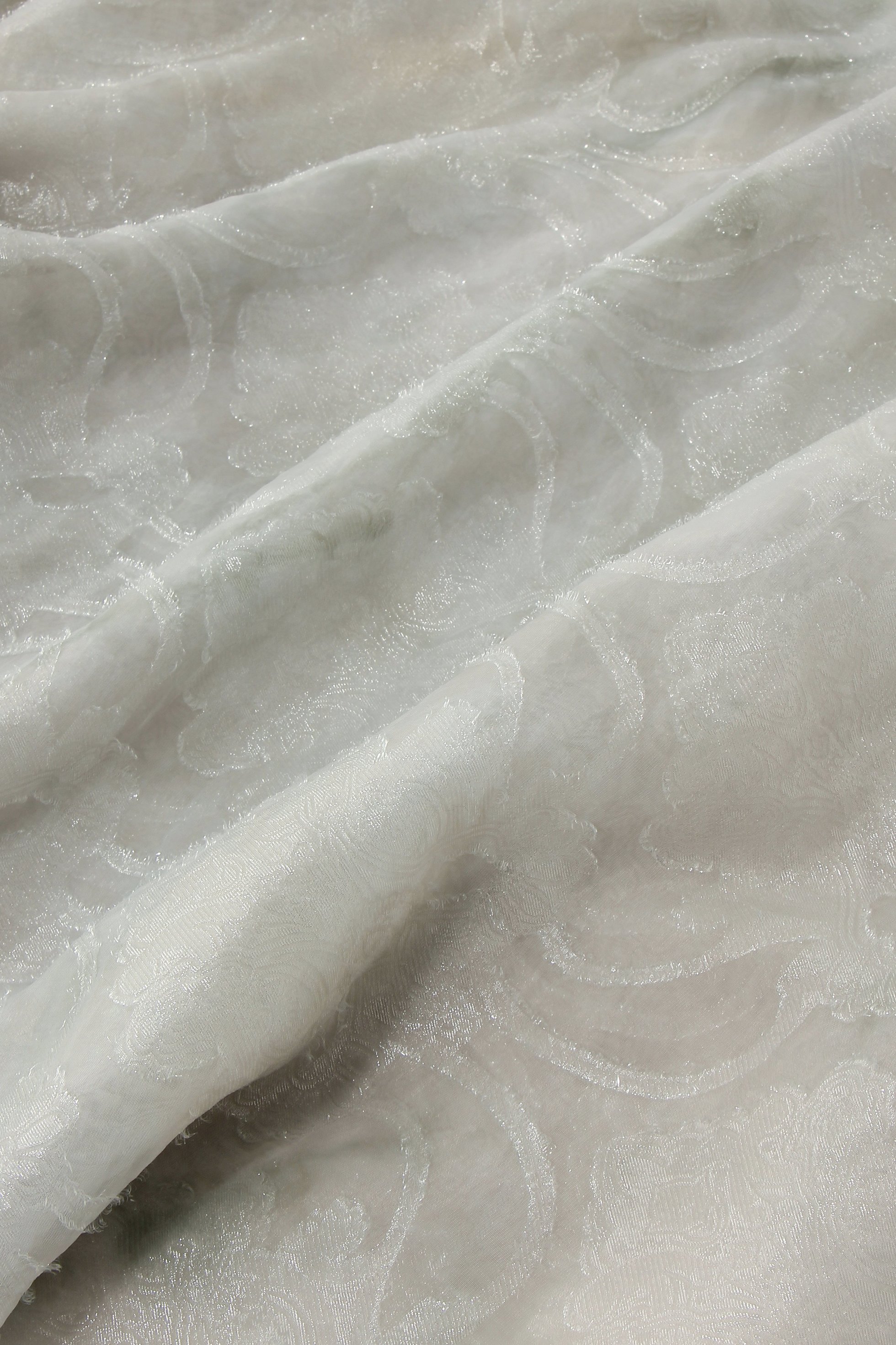 【カナコ サカイ/KANAKO SAKAI】のSHIBORI シアー ジャカード レイヤード ケープ 人気、トレンドファッション・服の通販 founy(ファニー) 　ファッション　Fashion　レディースファッション　Fashion for Women　トップス・カットソー　Cut & Sew Tops　シャツ・ブラウス・オフィスカジュアル　Elegant Blouses & Button-Ups　シアー　Sheer, See-Through　シンプル　Simple, Minimal　ジャカード／ジャガード　Jacquard, Woven Pattern　スリーブ　Sleeve, Long Sleeve / Short Sleeve　ドレス　Dress, One-Piece　マニッシュ　Mannish, Boyish　ミックス　Mix, Mixed Style　ロング　Long, Long-Length　other-6|ID: prp329100004915069 ipo3291000000036839287